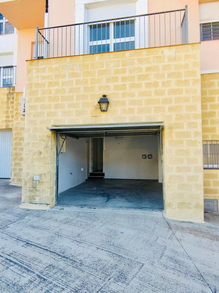 3 спальный таунхаус в аренду в Торребланке - mibgroup.es