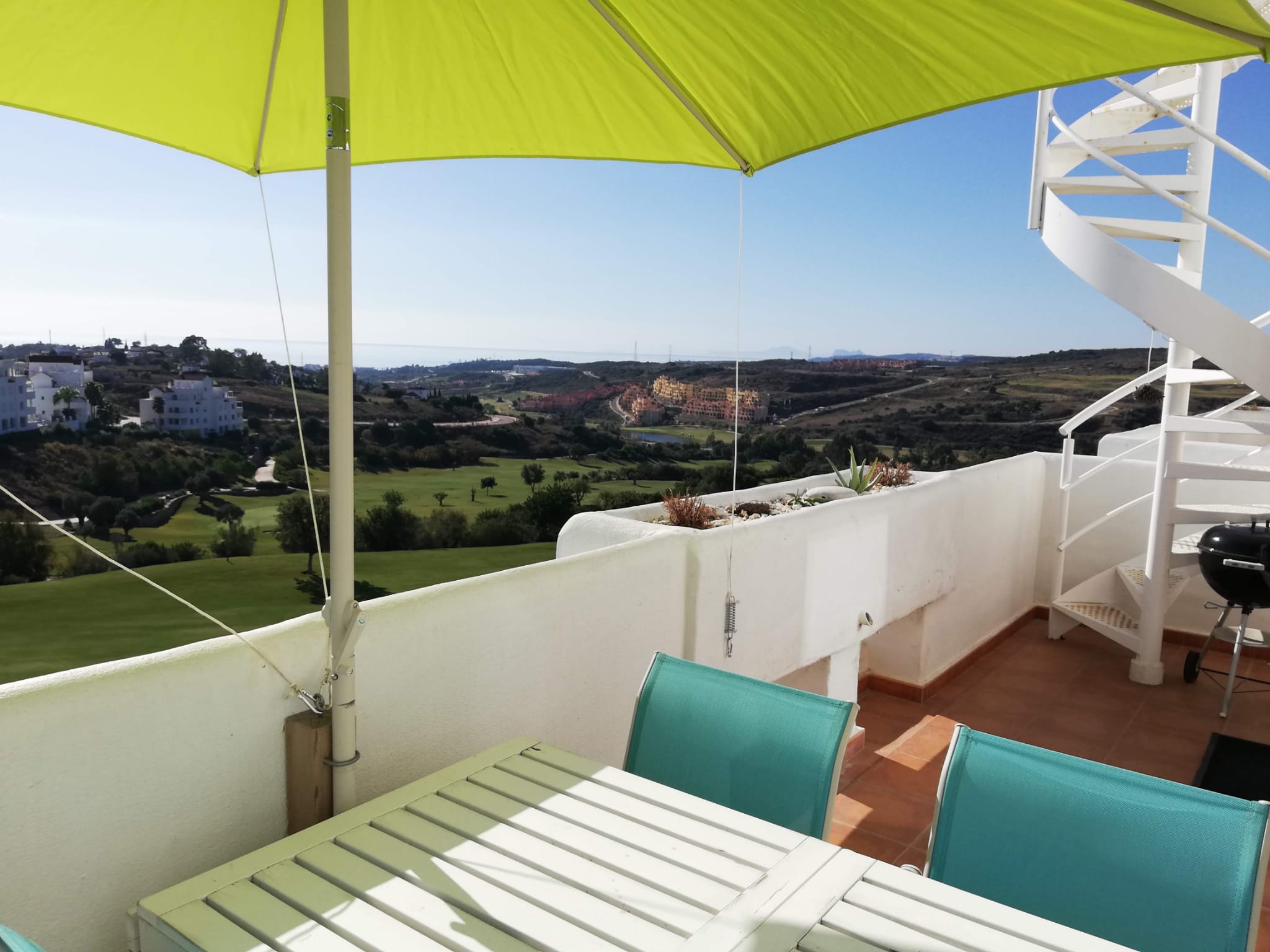 Продается великолепный пентхаус на первой линии гольфа - mibgroup.es