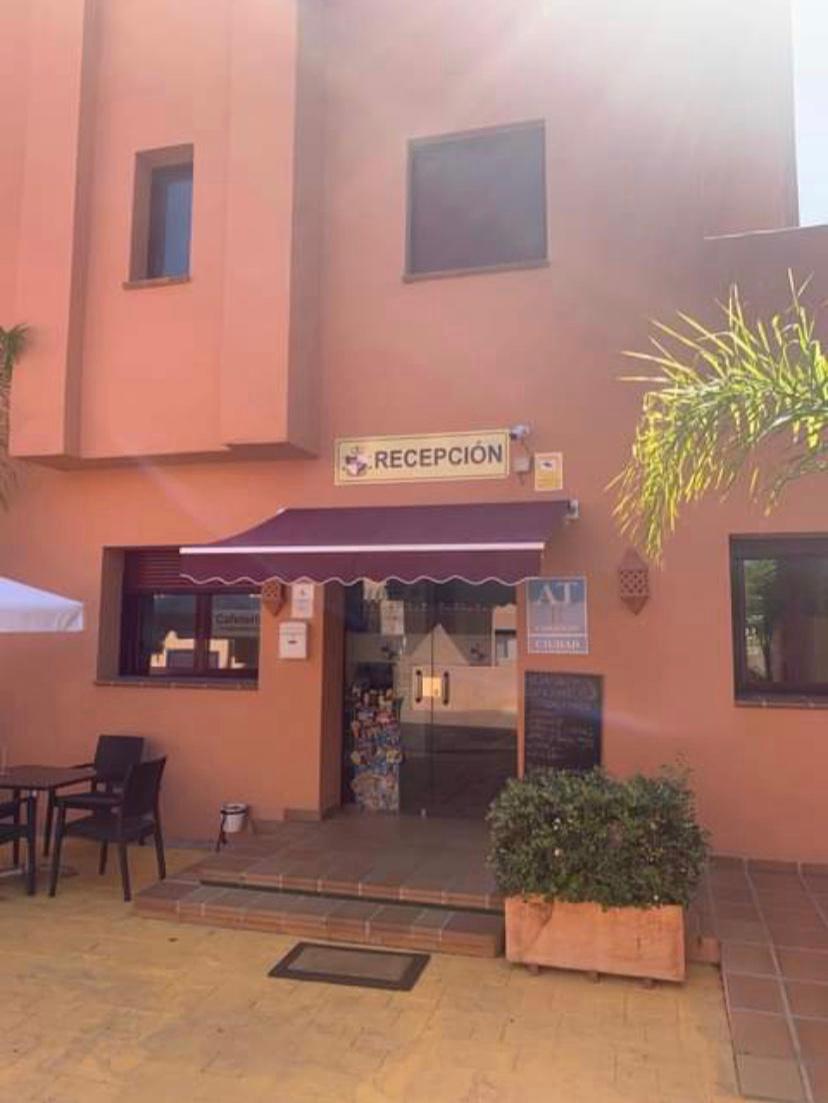 Apartamento de 1 dormitorio en alquiler en El Paraiso, Estepona - mibgroup.es