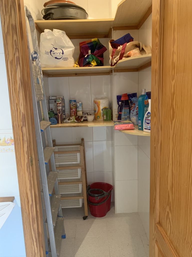 3 bedroom apartment with 2 bathrooms for rent in Estepona - mibgroup.es