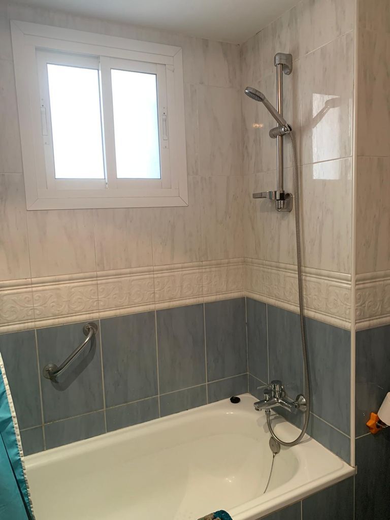 3 bedroom apartment with 2 bathrooms for rent in Estepona - mibgroup.es