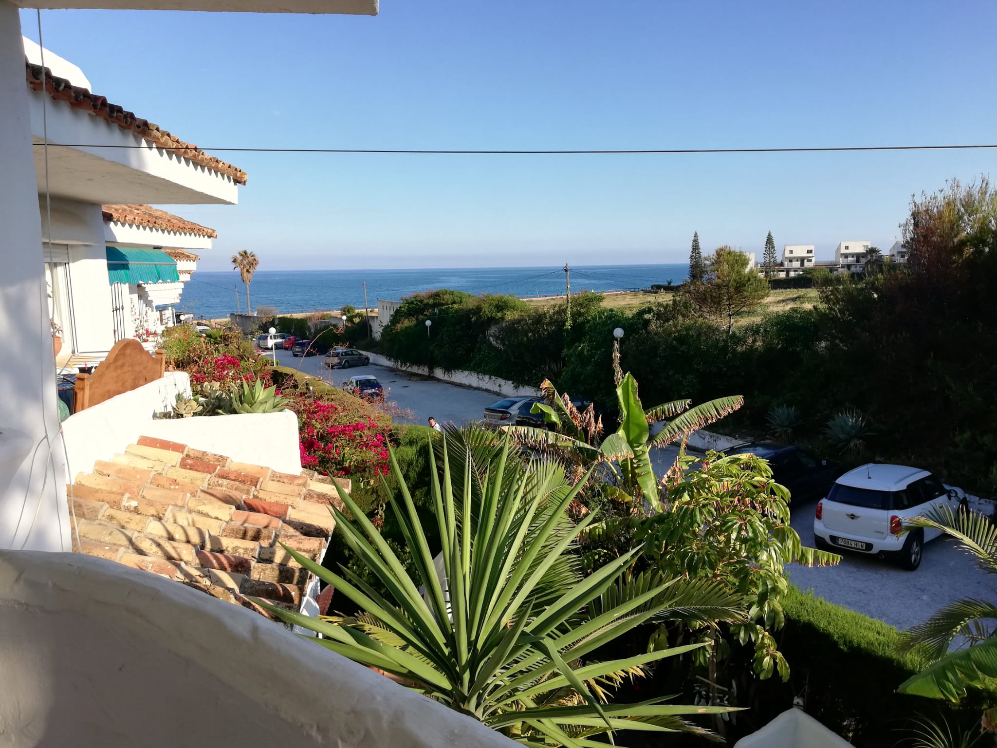 2 bedroom townhouse in La Duquesa for rent on the first line of the sea - mibgroup.es