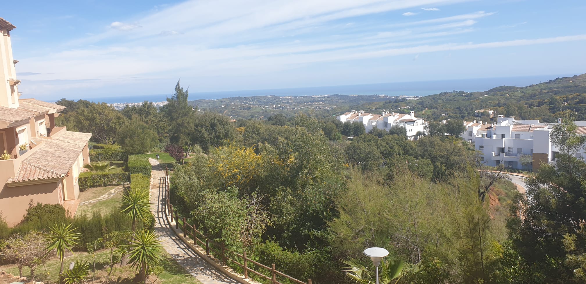 3 bedroom townhouse in Elviria (Marbella) for rent - mibgroup.es