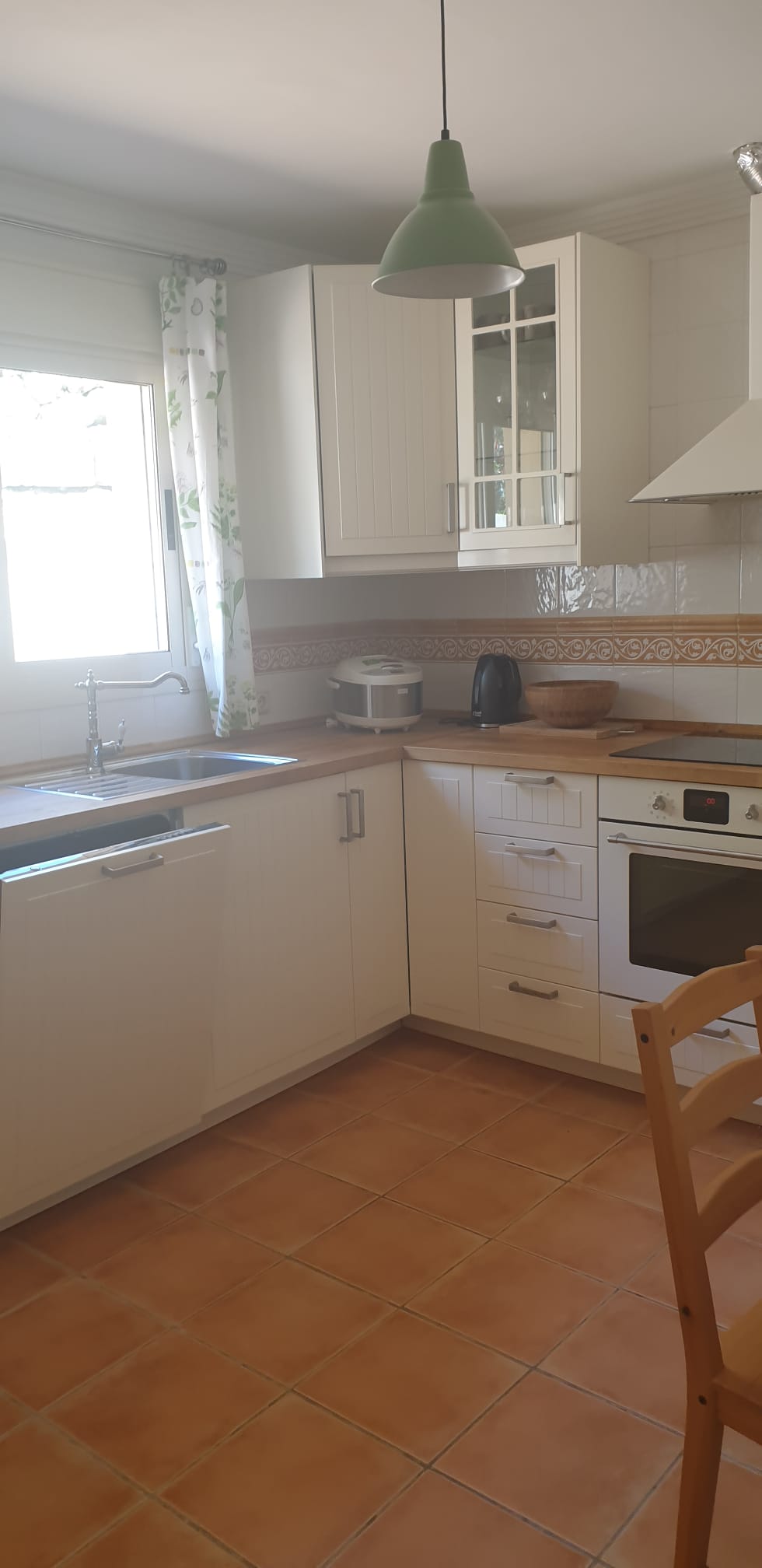 3 bedroom townhouse in Elviria (Marbella) for rent - mibgroup.es
