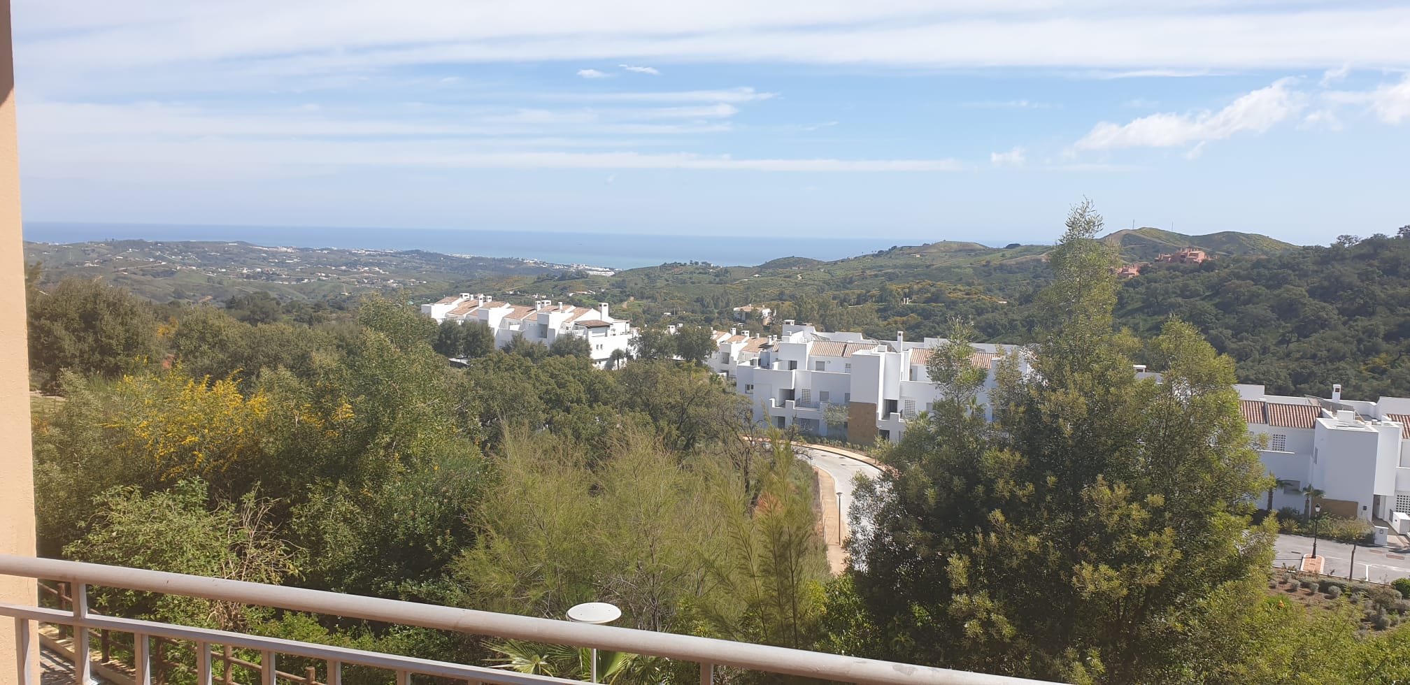 3 bedroom townhouse in Elviria (Marbella) for rent - mibgroup.es