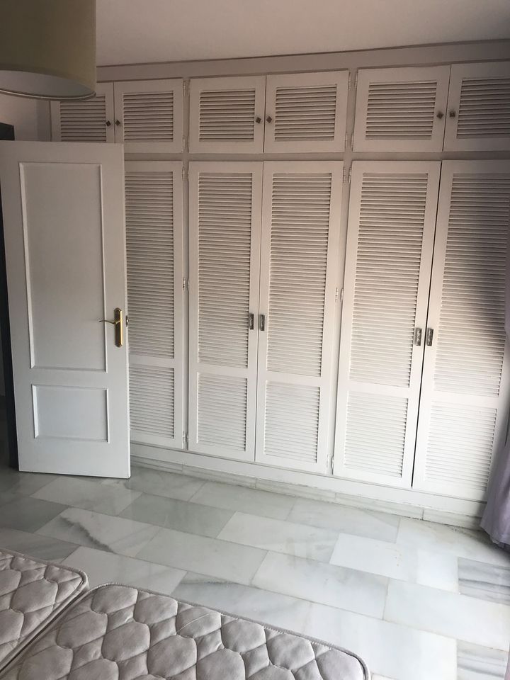 2 спальный таунхаус в аренду в Манильве - mibgroup.es