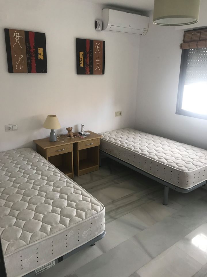 2 спальный таунхаус в аренду в Манильве - mibgroup.es