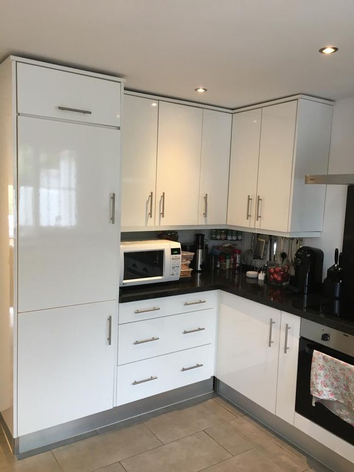 4 спальный таунхаус в аренду в Манильве - mibgroup.es