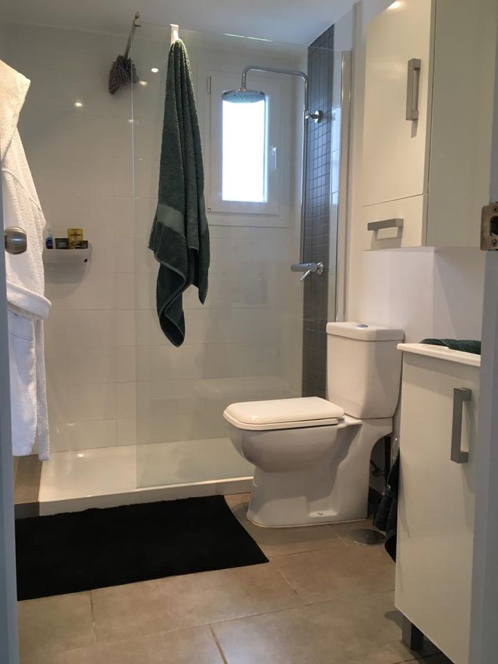 4 спальный таунхаус в аренду в Манильве - mibgroup.es