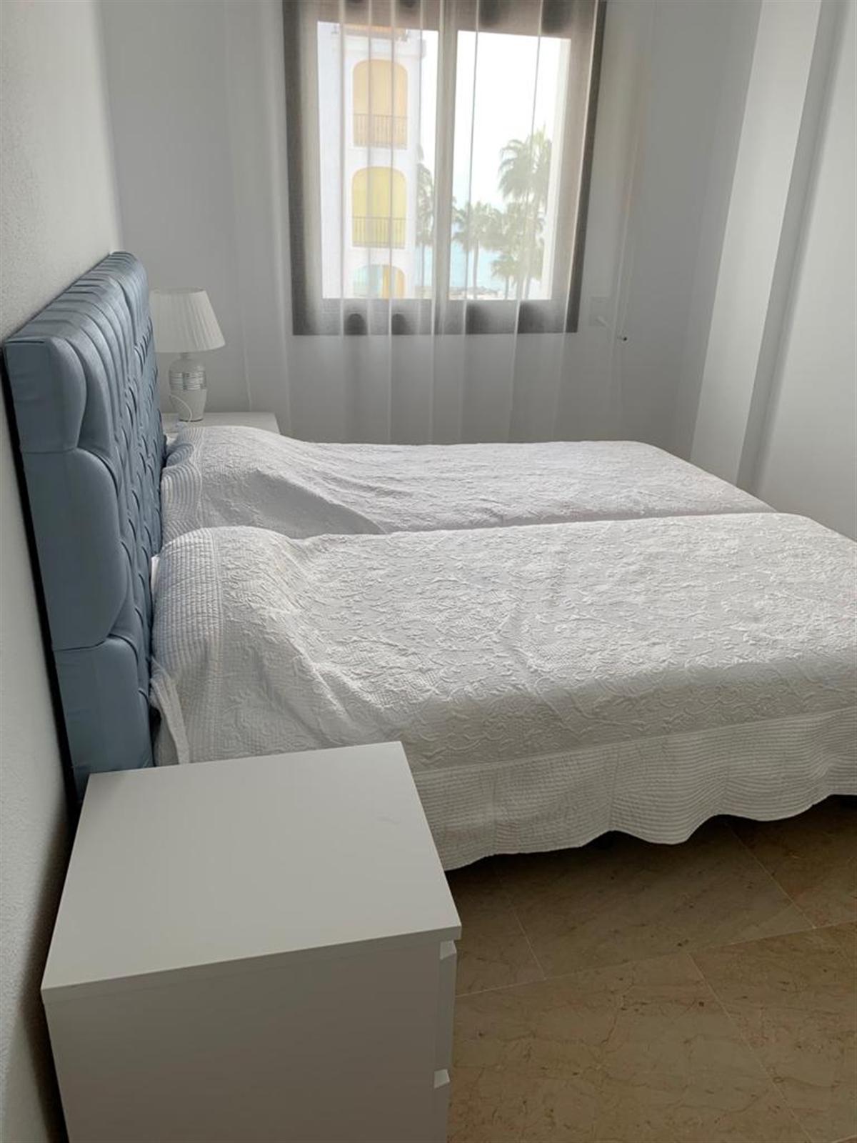 Сдается в аренду 2 спальная квартира в порту Ла Дукесы с видами на море - mibgroup.es