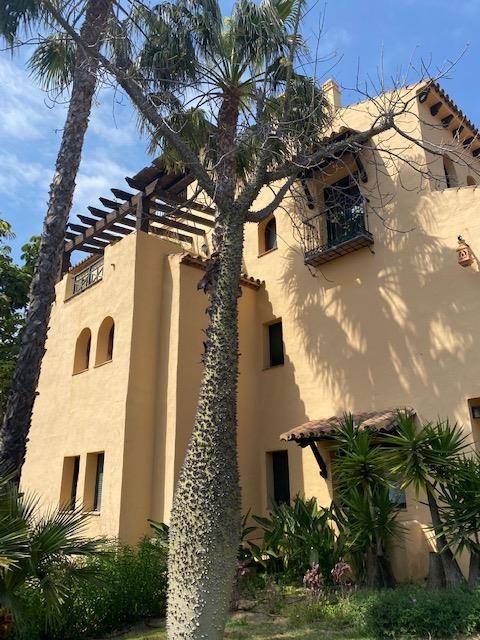 3 спальная квартира в аренду в Ель Кампанарио, Эстепона - mibgroup.es