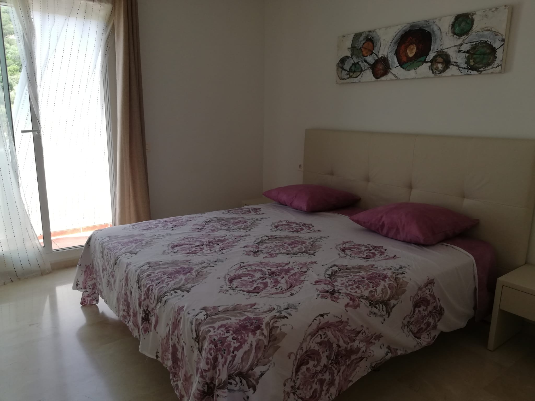 Penthouse in Estepona with sea and golf views with its own lift to the apartment and a huge terrace - mibgroup.es