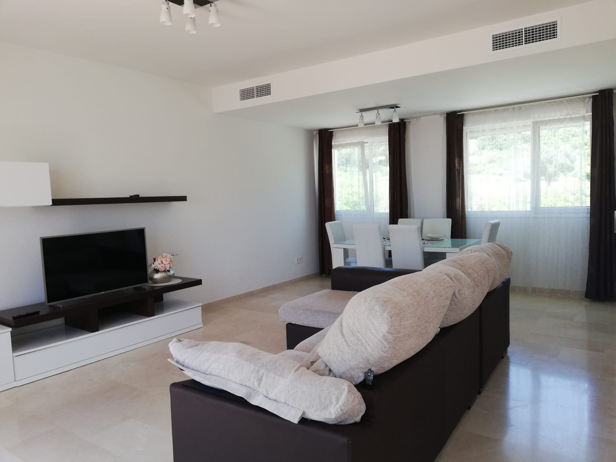 Penthouse in Estepona with sea and golf views with its own lift to the apartment and a huge terrace - mibgroup.es