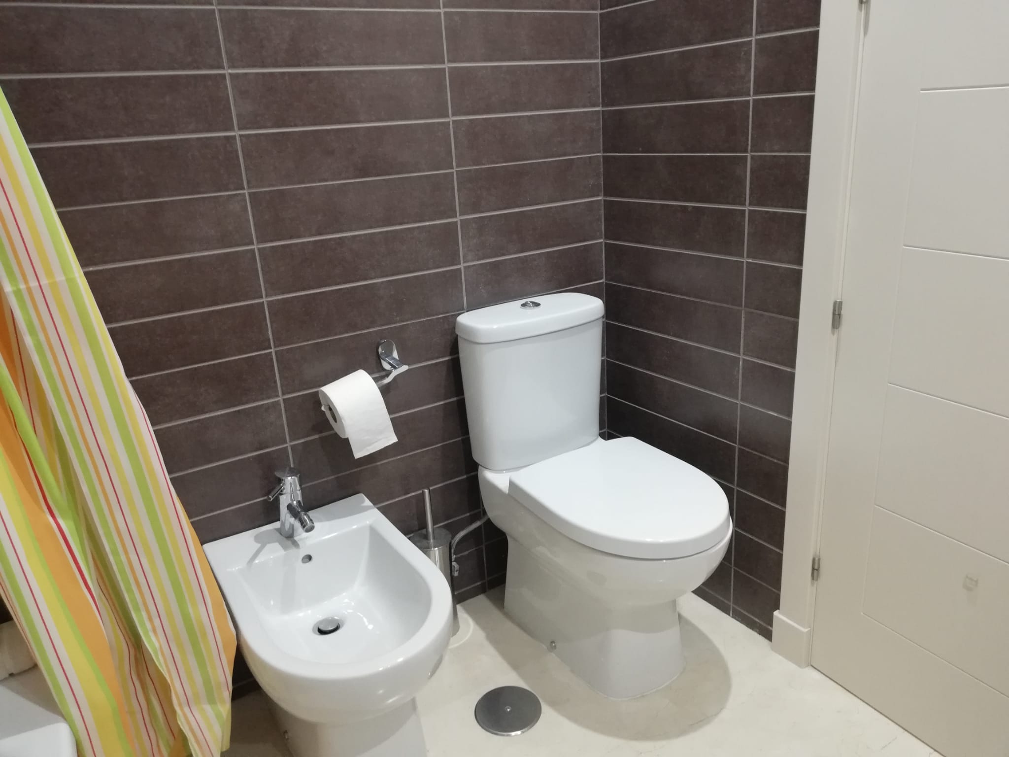 Penthouse in Estepona with sea and golf views with its own lift to the apartment and a huge terrace - mibgroup.es