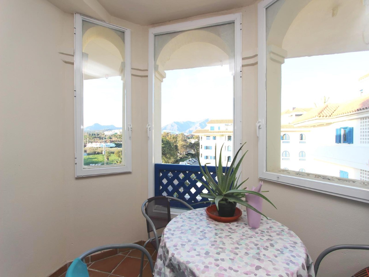 3 bedroom apartment in San Luis de Sabinillas on the first line of the sea - thumb - mibgroup.es