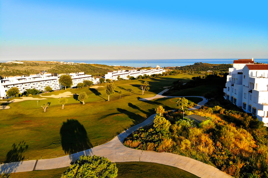 2 спальная квартира в аренду с видом на море в Валле Романо гольф - mibgroup.es