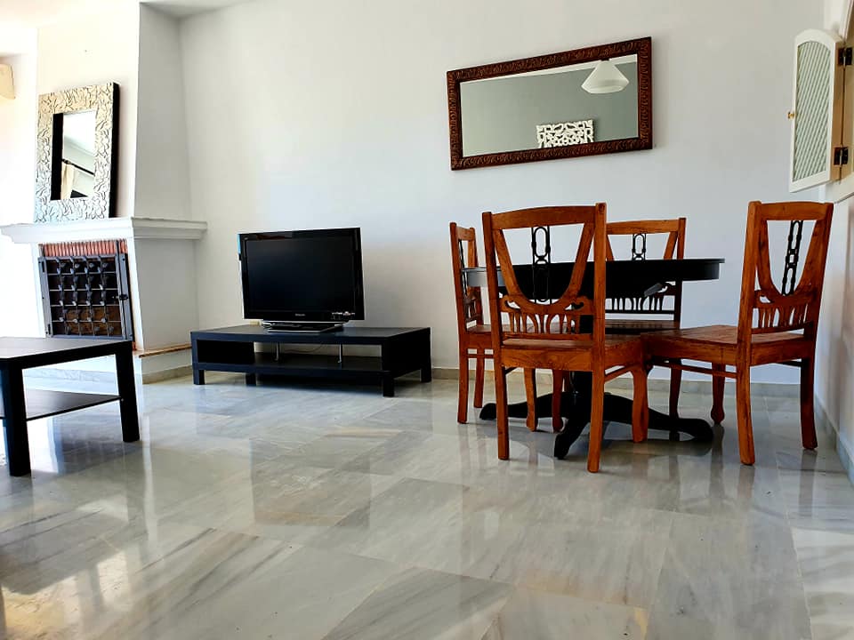 2 bedroom apartment for rent in Los Almendras Benahavis - mibgroup.es