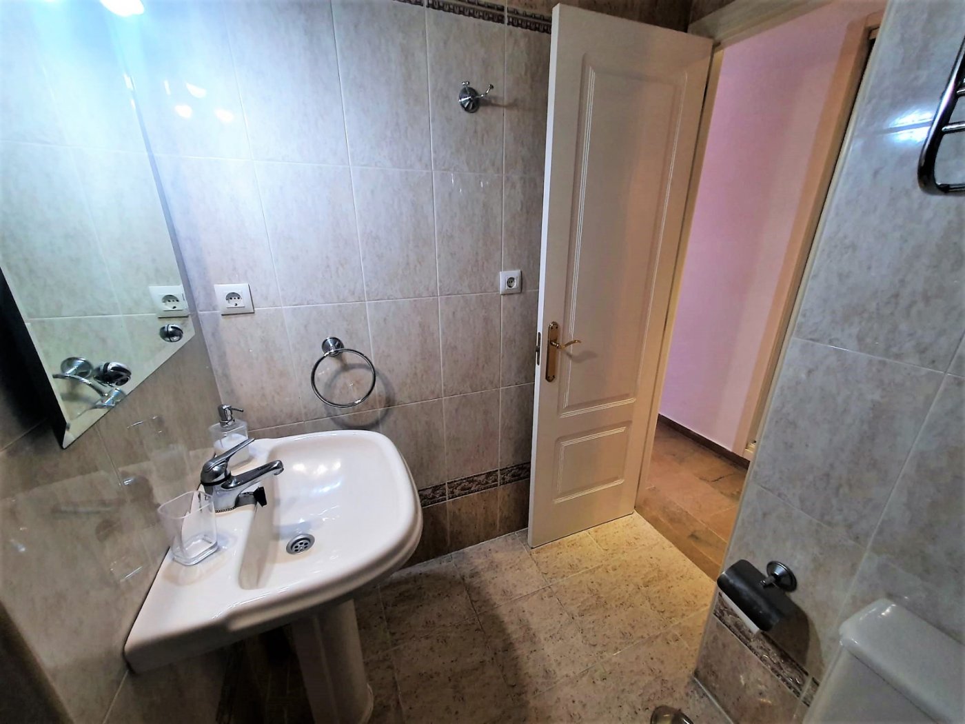 2 спальная квартира в аренду в порту Эстепоны - mibgroup.es