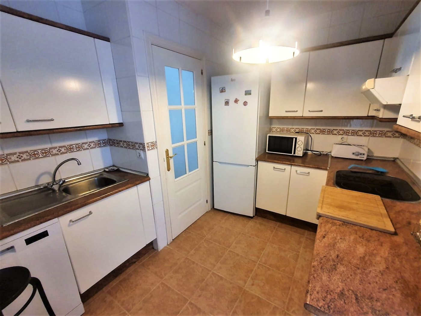 2 спальная квартира в аренду в порту Эстепоны - mibgroup.es