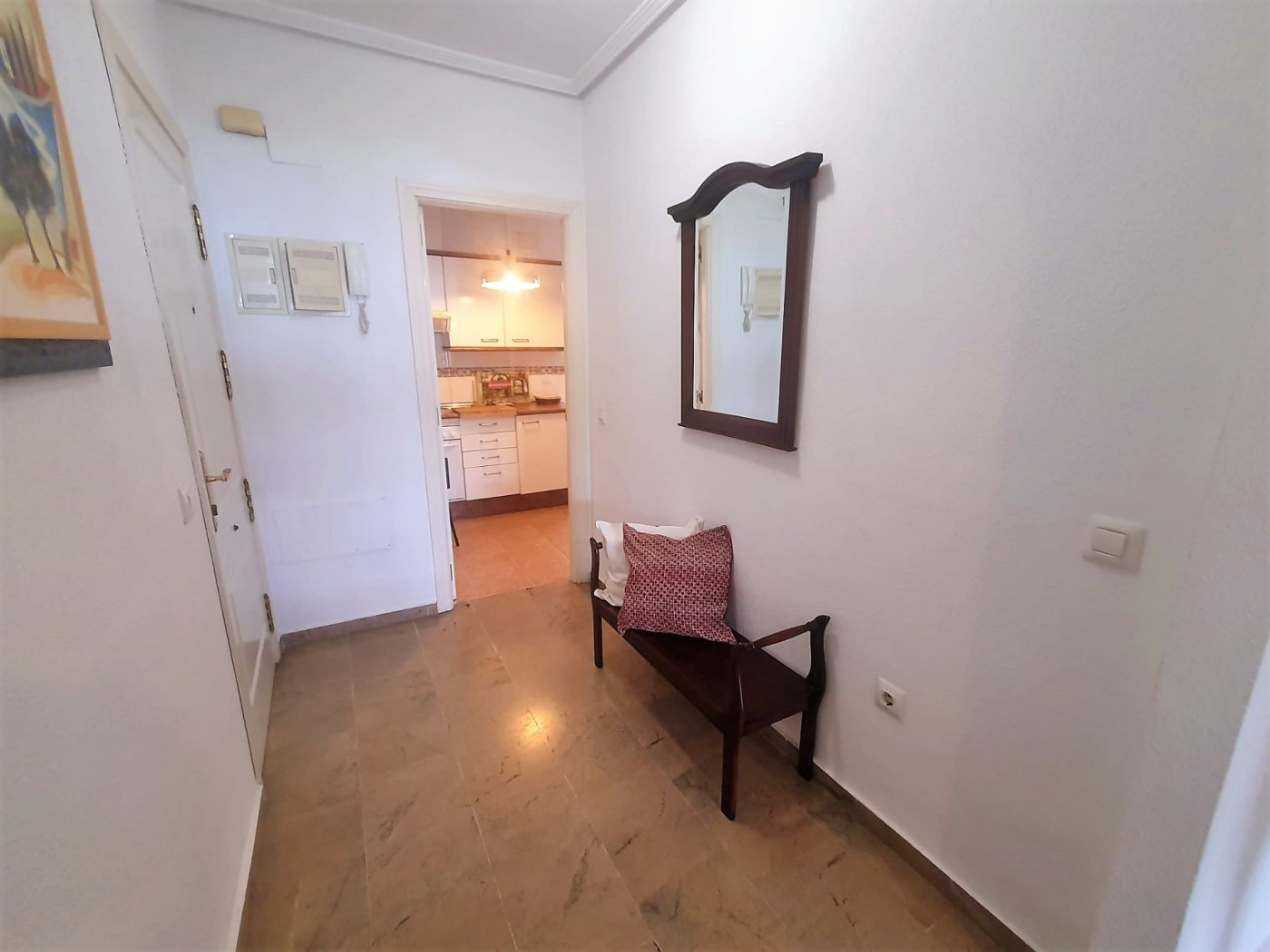 2 спальная квартира в аренду в порту Эстепоны - mibgroup.es