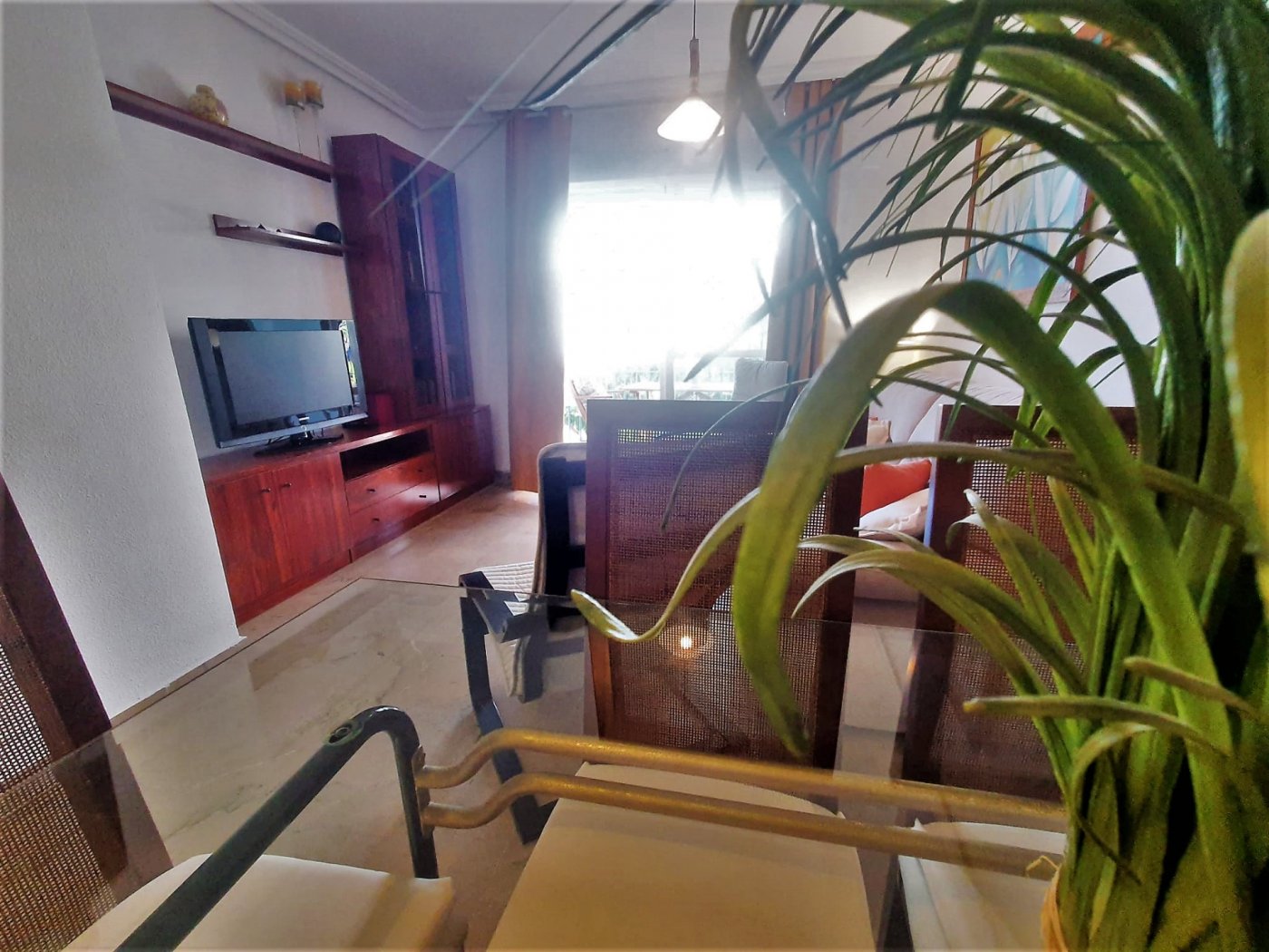 2 спальная квартира в аренду в порту Эстепоны - mibgroup.es