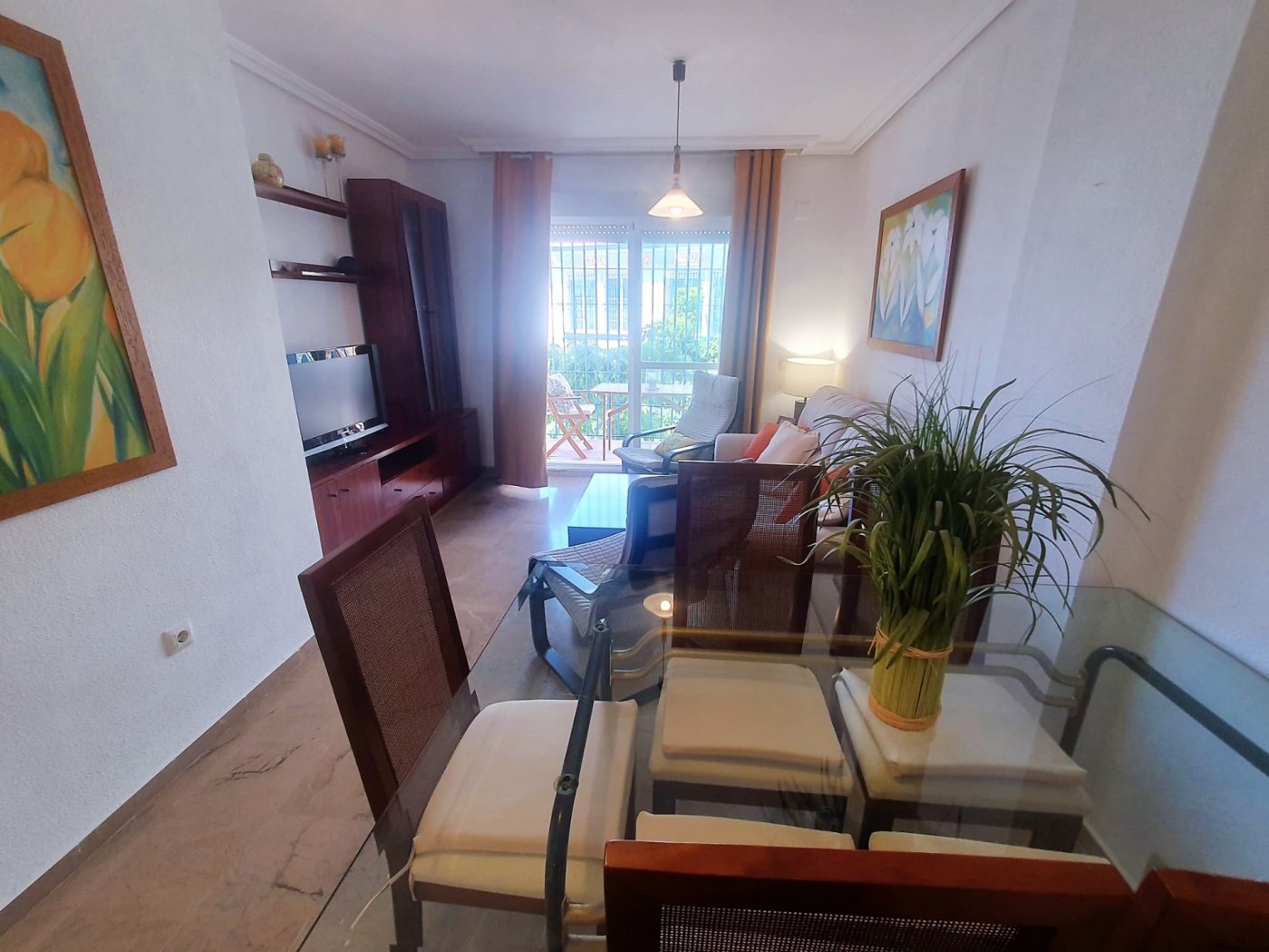 2 спальная квартира в аренду в порту Эстепоны - mibgroup.es