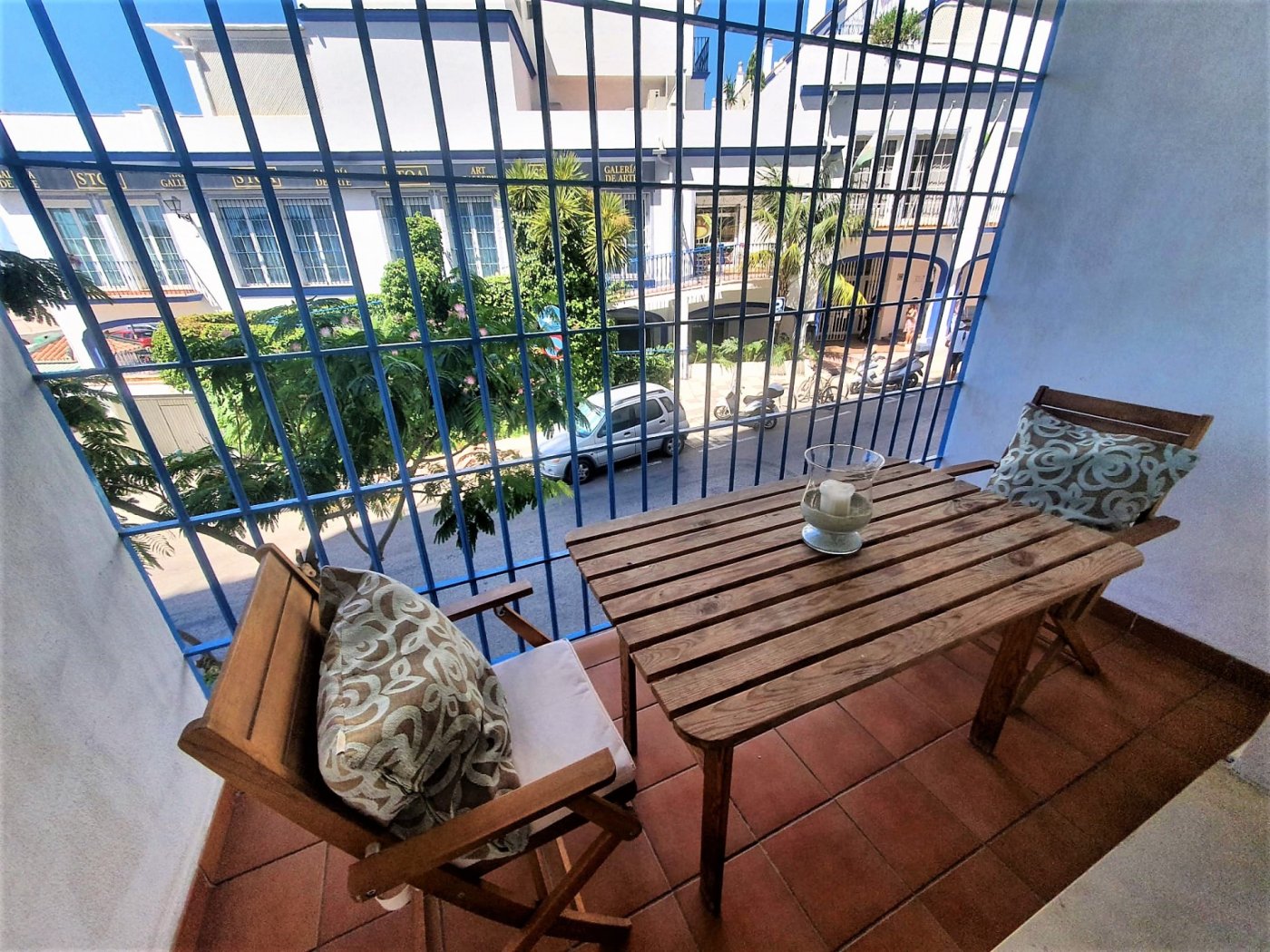 2 спальная квартира в аренду в порту Эстепоны - mibgroup.es