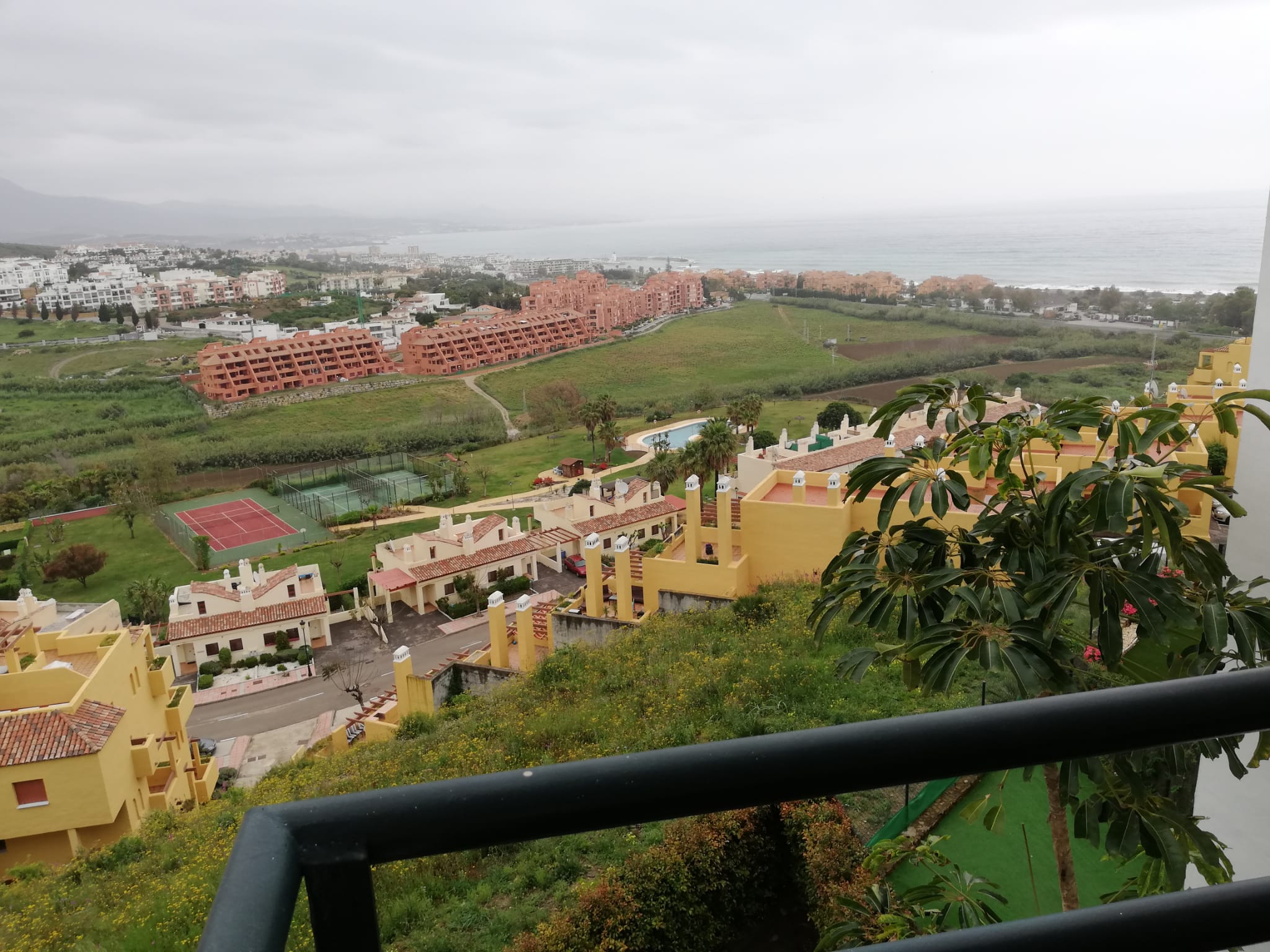 2 спальная квартира в аренду в Манильве с видом на море - mibgroup.es