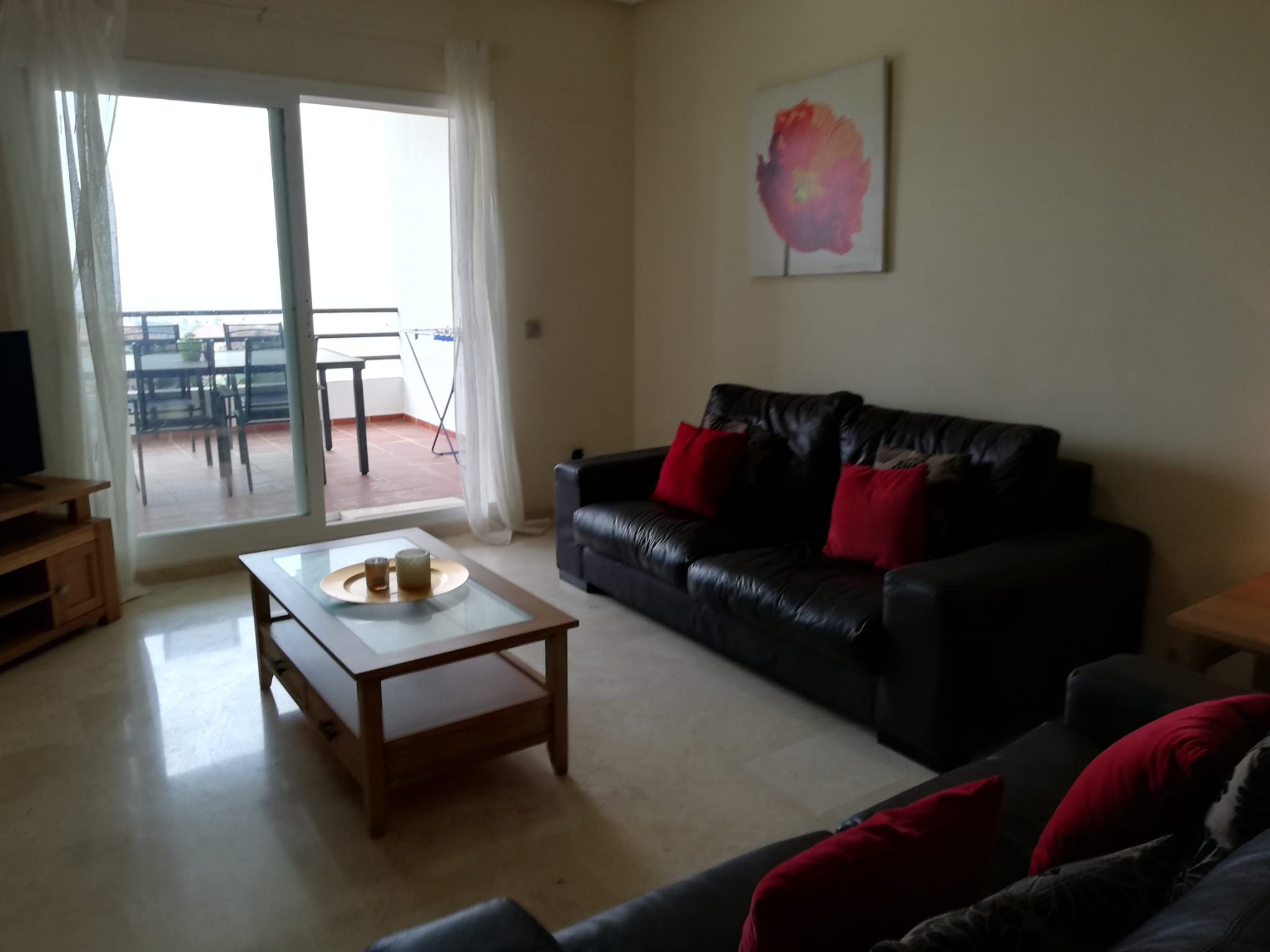 Se alquila piso de 2 habitaciones en Manilva con vista al mar - mibgroup.es