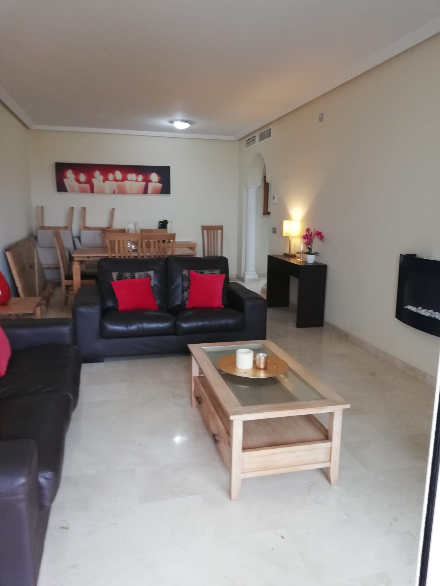 Se alquila piso de 2 habitaciones en Manilva con vista al mar - mibgroup.es