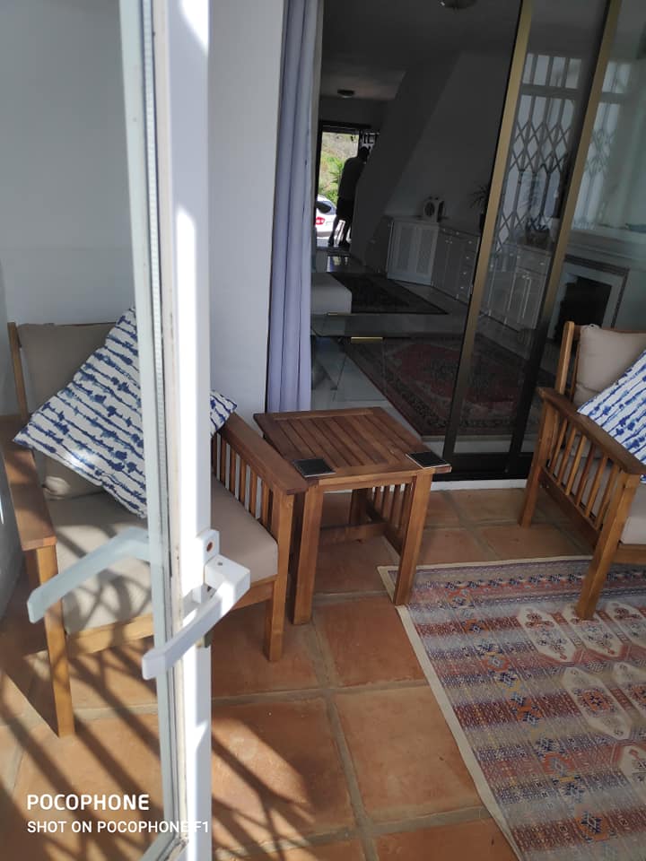 Casa adosada de 2 dormitorios en alquiler en La Duquesa - mibgroup.es