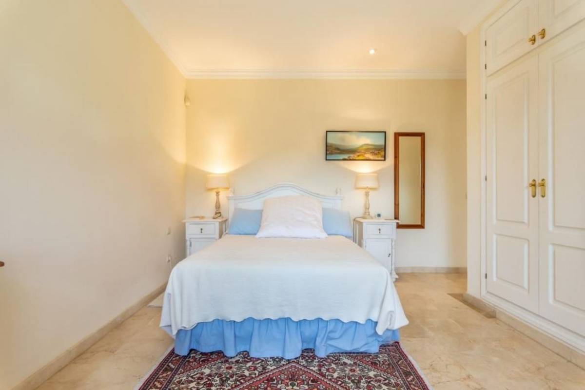 Одноэтажная 3 спальная вилла в Эль Росарио - mibgroup.es