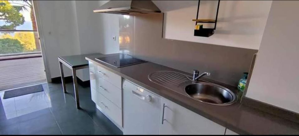 Великолепная 3 спальная квартира в Ла Дукесе с большой террасой - mibgroup.es