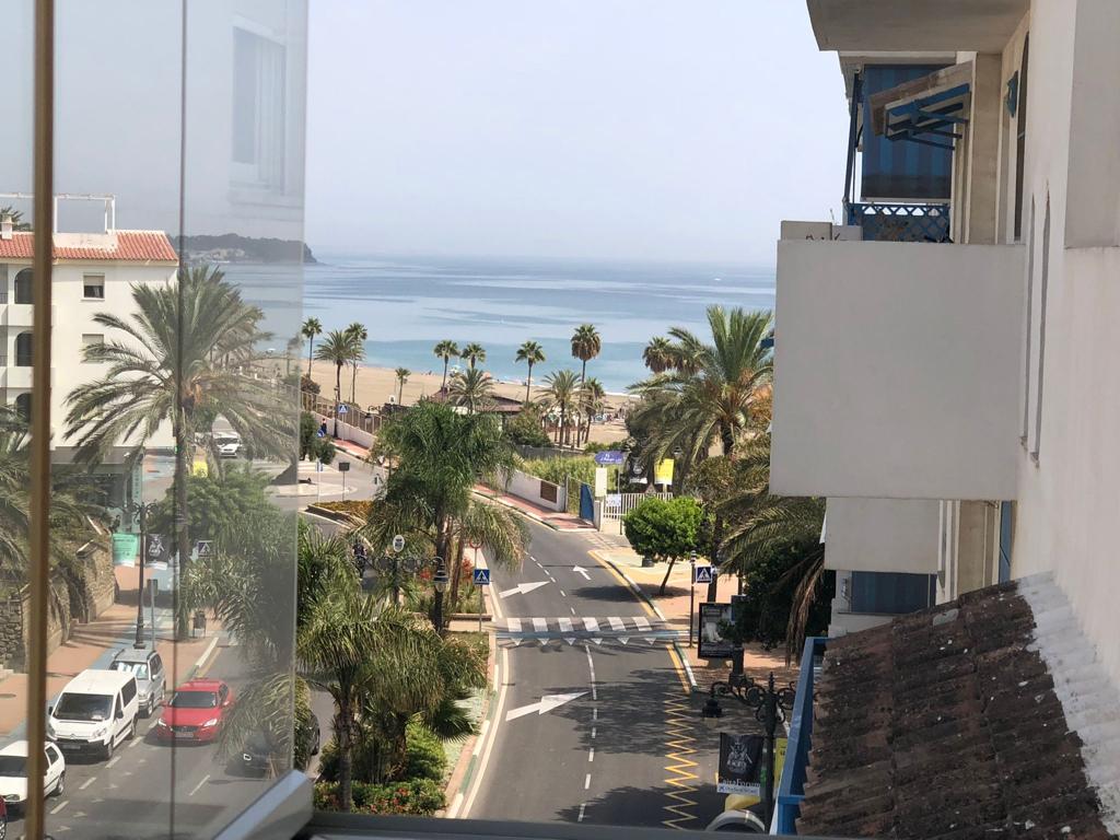 Квартира с 1 спальней в аренду в порту Эстепоны - mibgroup.es