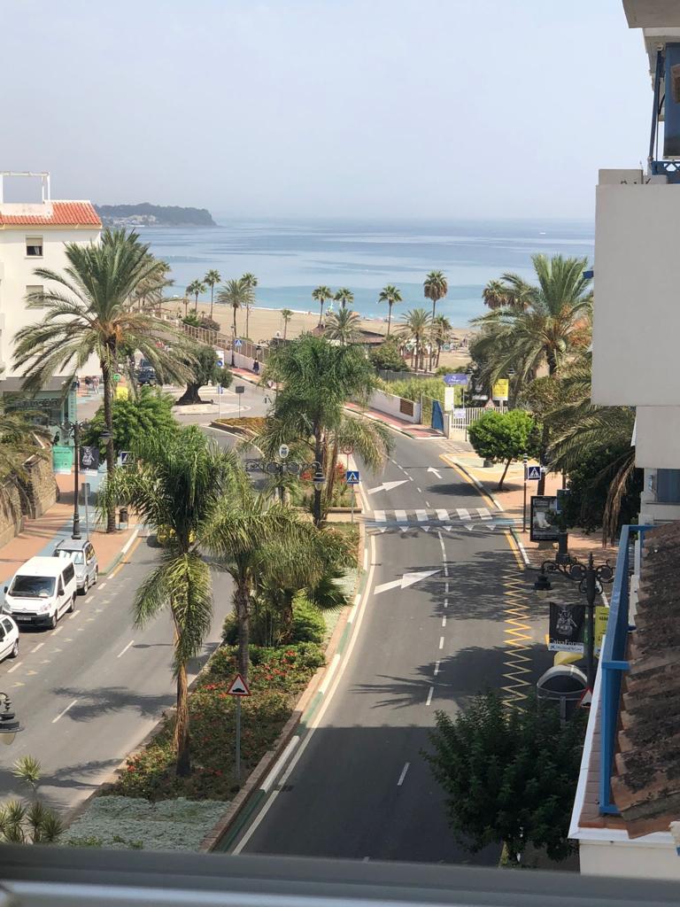 Квартира с 1 спальней в аренду в порту Эстепоны - mibgroup.es