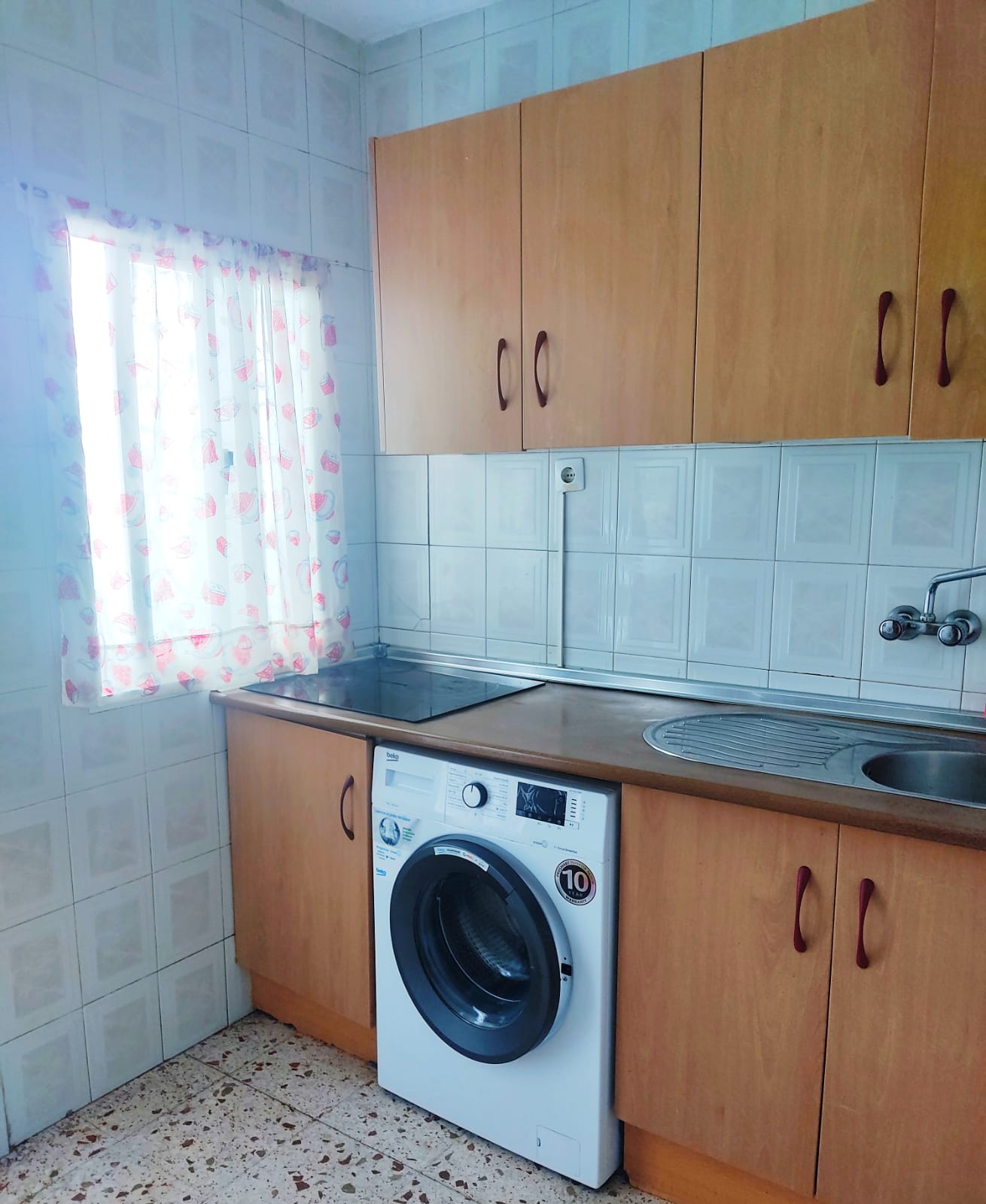 2 bedroom apartment for rent in the center of Estepona - mibgroup.es