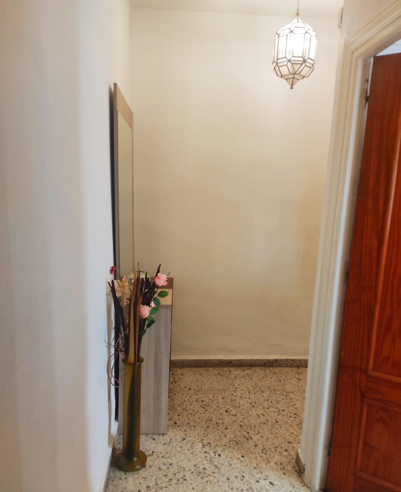 2 bedroom apartment for rent in the center of Estepona - mibgroup.es