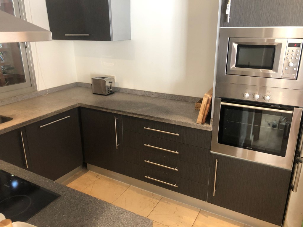 3 спальный таунхаус в аренду в Манильве - mibgroup.es