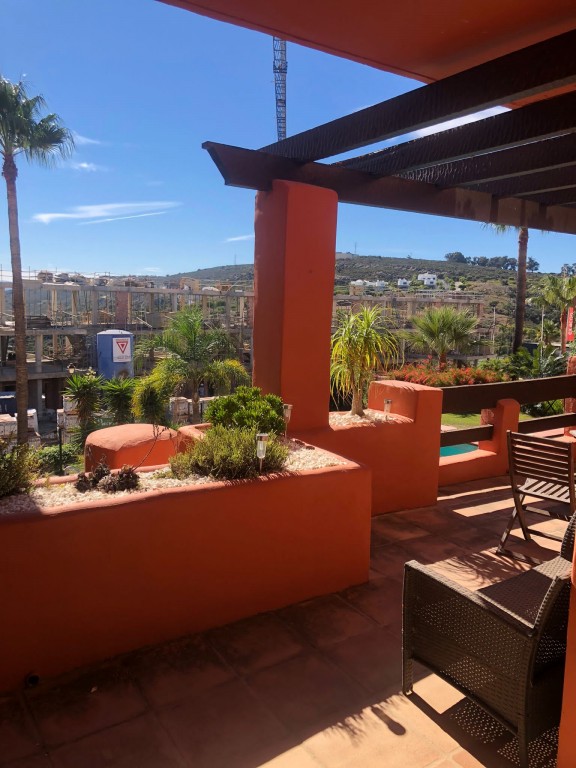 3 спальный таунхаус в аренду в Манильве - mibgroup.es