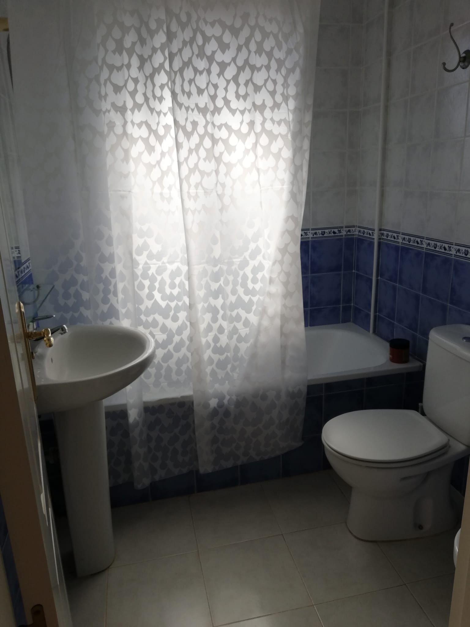 2 bedroom penthouse for rent in Manilva - mibgroup.es