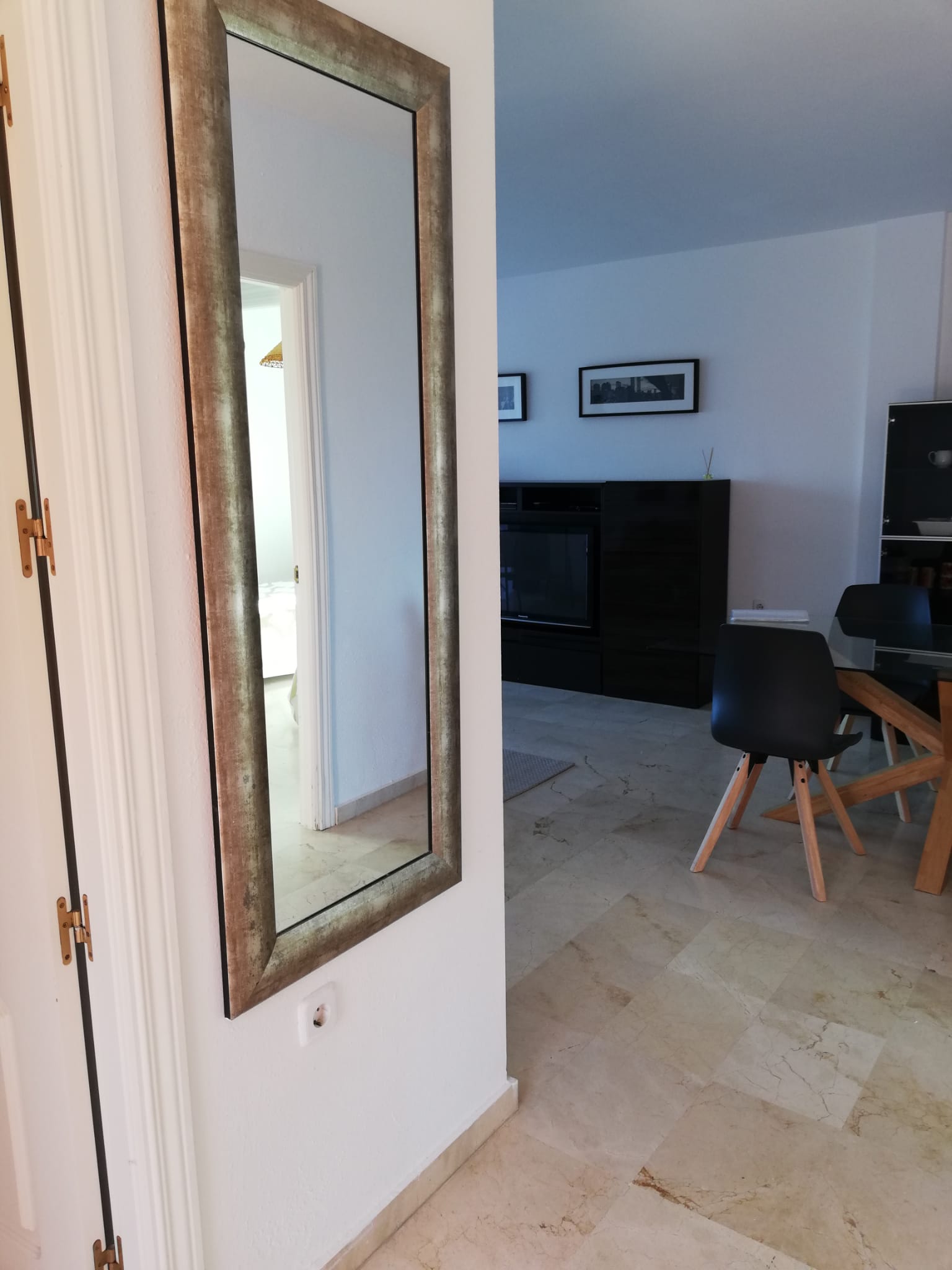 2 bedroom penthouse for rent in Manilva - mibgroup.es