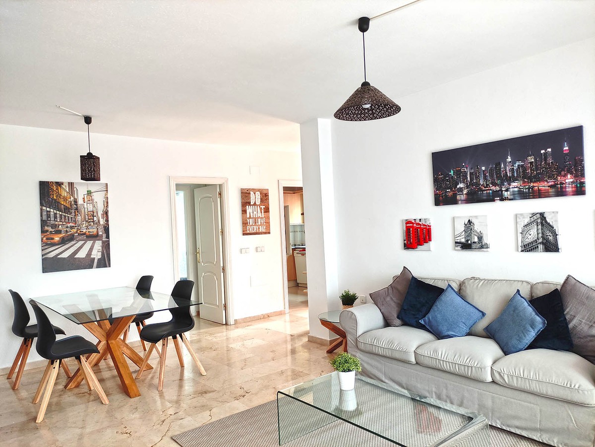 2 bedroom penthouse for rent in Manilva - mibgroup.es