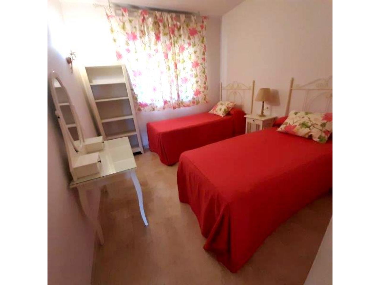 2 bedroom apartment for rent in Manilva - mibgroup.es