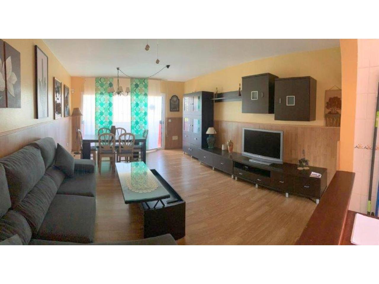 2 bedroom apartment for rent in Manilva near the beach - mibgroup.es