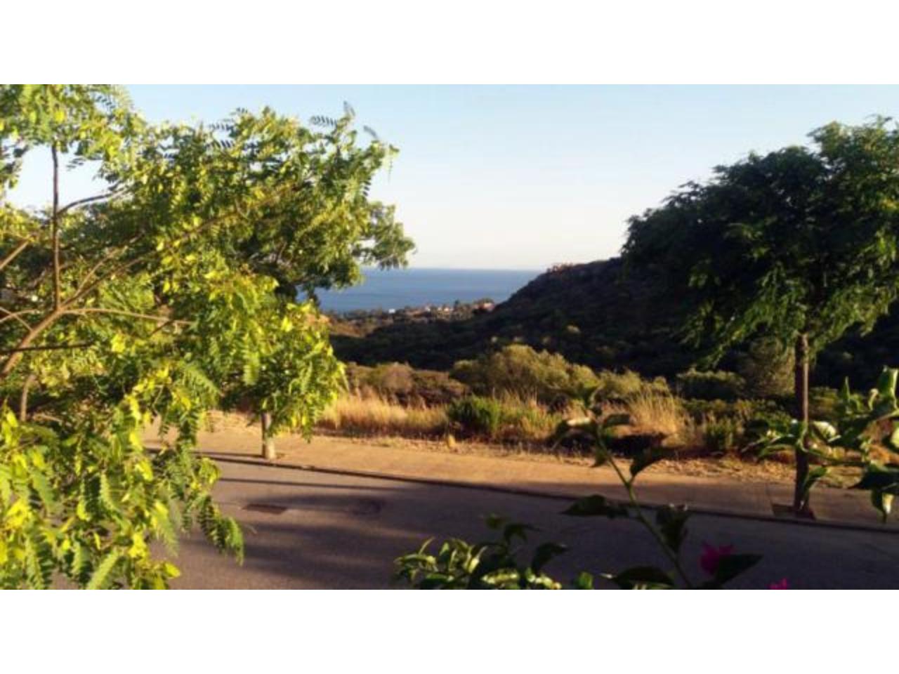 2 bedroom apartment in Manilva with sea views for rent - mibgroup.es