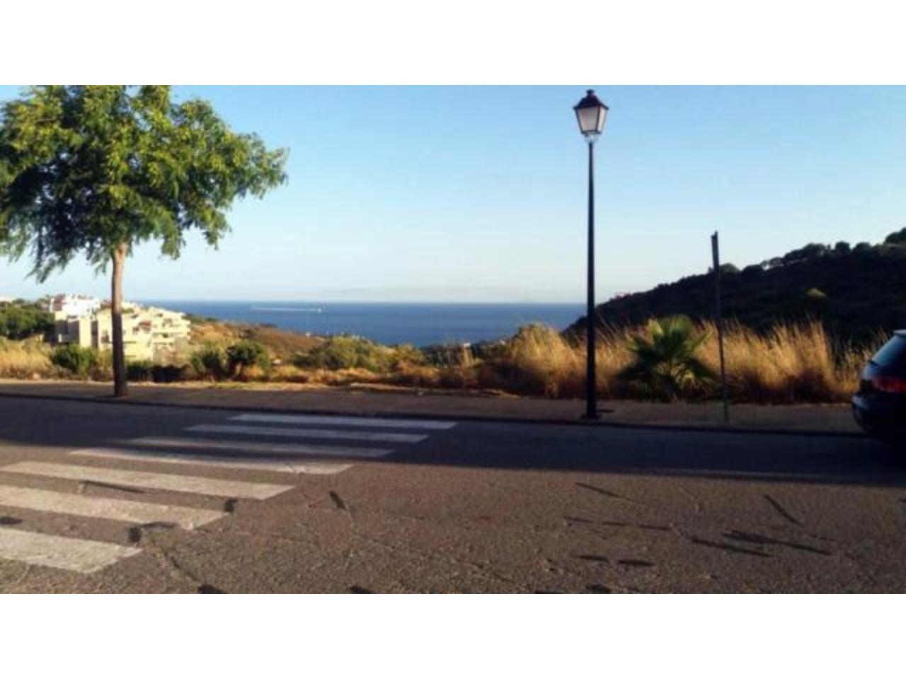2 bedroom apartment in Manilva with sea views for rent - mibgroup.es
