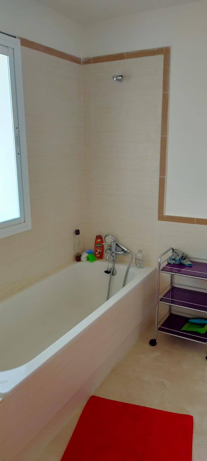 Casa en Manilva de 3 dormitorios en alquiler larga temporada - mibgroup.es