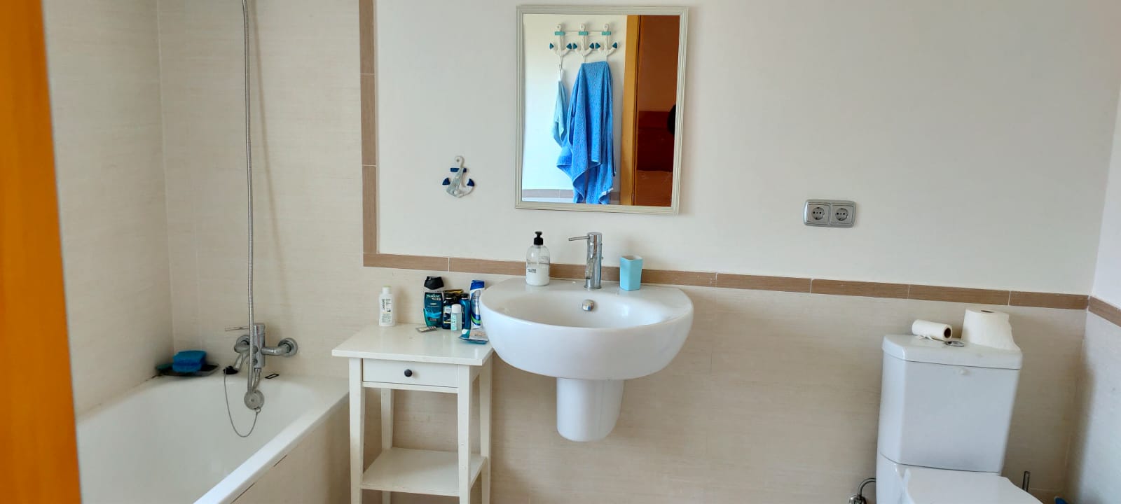 Casa en Manilva de 3 dormitorios en alquiler larga temporada - mibgroup.es