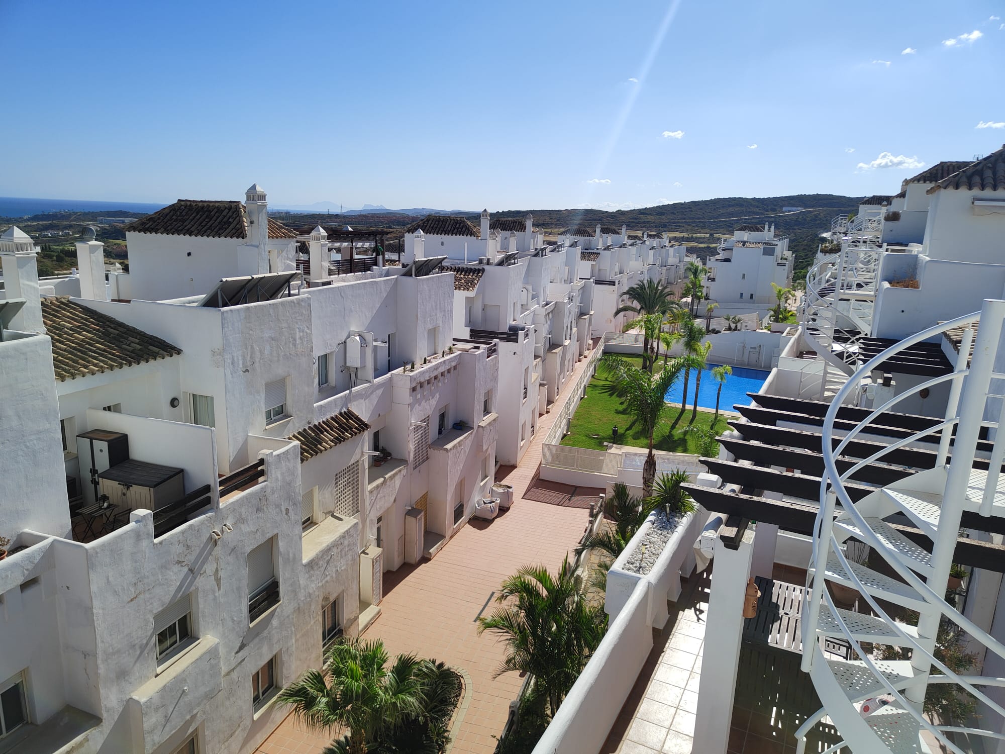 One bedroom penthouse for rent in Valle Romano - mibgroup.es