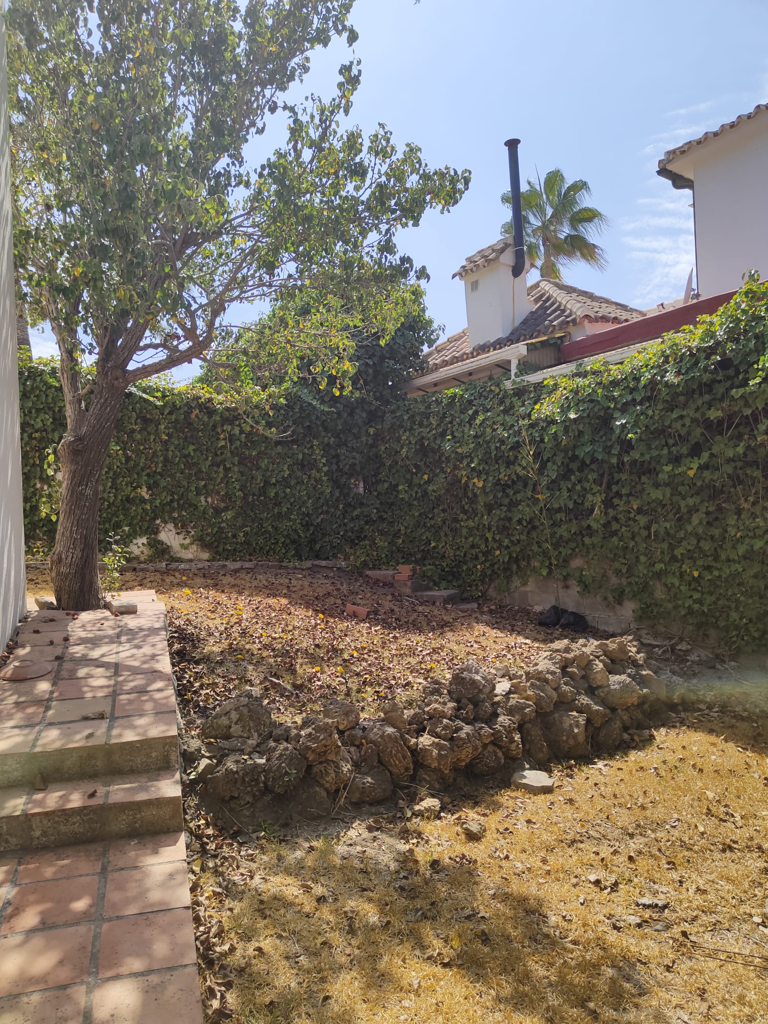 Villa en Marbesa, a 150 m del mar. - mibgroup.es